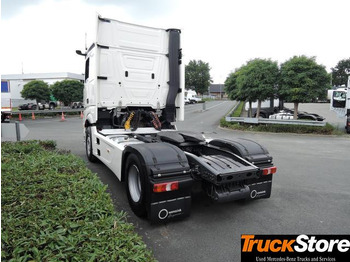 Sattelzugmaschine Mercedes-Benz Actros 1845 LS: das Bild 5
