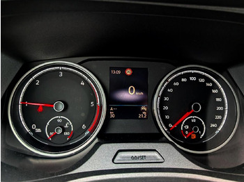 Personentransporter Volkswagen T6.1 Transporter Kombi KR LED STANDHZ ACC NAVI: das Bild 3 Personentransporter Volkswagen T6.1 Transporter Kombi KR LED STANDHZ ACC NAVI: das Bild 3