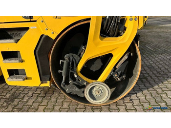 Straßenwalze Bomag BW 206 AD-5 AM: das Bild 4