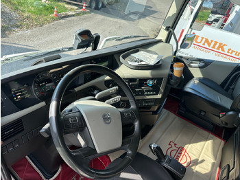 Sattelzugmaschine VOLVO FH 540 4x2 T Globetrotter DualClutch: das Bild 5