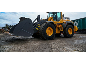 VOLVO L120H Radlader