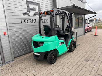 Dieselstapler Mitsubishi FD25N3: das Bild 4