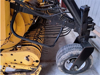Ernteforsatz für Häcksler New Holland 355 W Græspick-up: das Bild 3