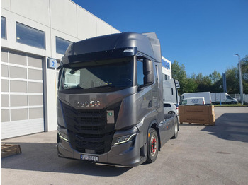 IVECO S-WAY Sattelzugmaschine