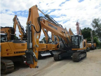 LIEBHERR R 938 Kettenbagger