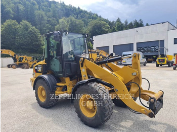 CATERPILLAR 908M Radlader