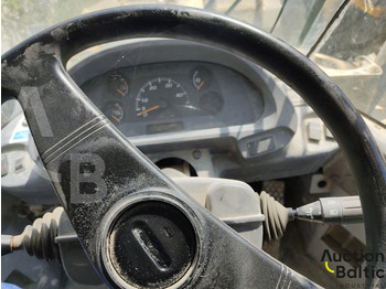 Radlader Komatsu WA250-5: das Bild 5