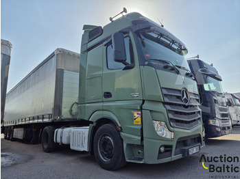 Sattelzugmaschine Mercedes-Benz Actros 1845: das Bild 2