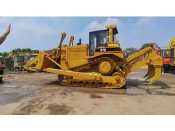 CATERPILLAR D7H Bulldozer