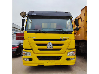 SINOTRUK HOWO Kipper