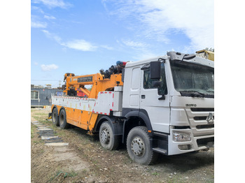 SINOTRUK HOWO Autokran
