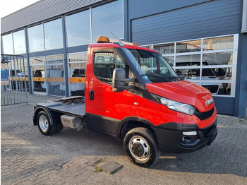 IVECO Daily Sattelzugmaschine