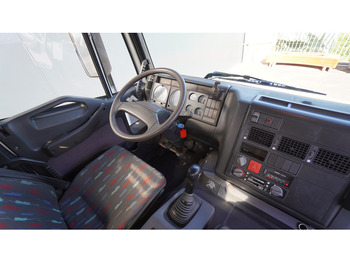 Autokran Iveco EUROTRAKKER CURSOR 350 6X4 FLATBED WITH PALFINGER PK 20002 CRANE: das Bild 5