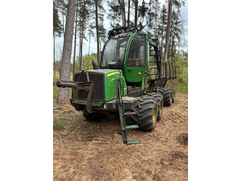 JOHN DEERE Forwarder