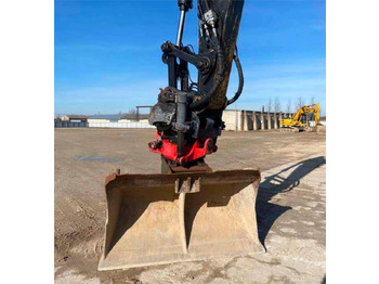 CATERPILLAR 323 Kettenbagger