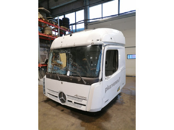MERCEDES-BENZ Actros Fahrerhaus und Interieur