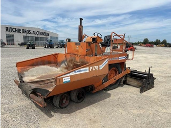 Asphaltfertiger/ Straßenfertiger