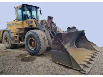 VOLVO L120C Lader