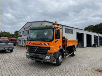 Kipper, Autokran Mercedes-Benz 1832 Actros MP2 3-Seiten-Kipper mit Kran + Funk: das Bild 2