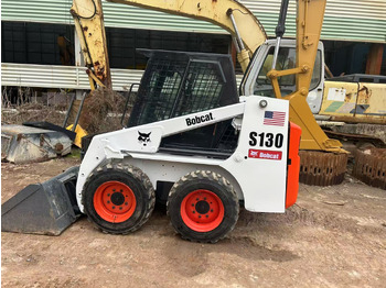 BOBCAT S130 Kompaktlader