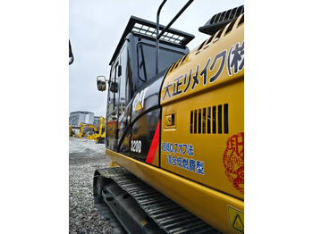 Kettenbagger Caterpillar 320D: das Bild 2
