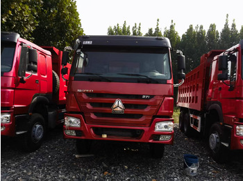 SINOTRUK HOWO Kipper