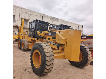 CATERPILLAR 140H Grader
