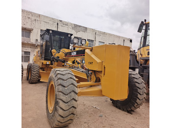 CATERPILLAR 140H Grader