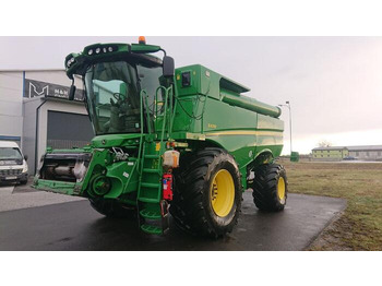 JOHN DEERE S670 Mähdrescher