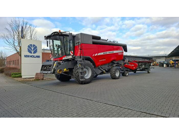 MASSEY FERGUSON Mähdrescher