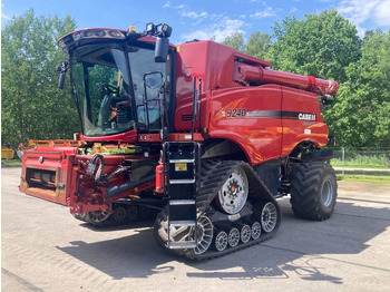 CASE IH Mähdrescher