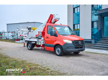 MULTITEL LKW mit Arbeitsbühne