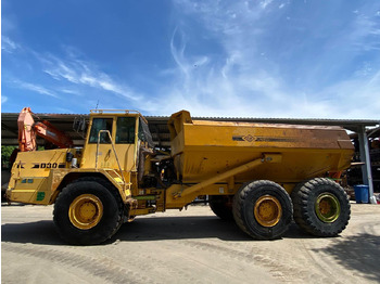 Knickgelenkter Dumper Faun O&K D30: das Bild 2 Knickgelenkter Dumper Faun O&K D30: das Bild 2