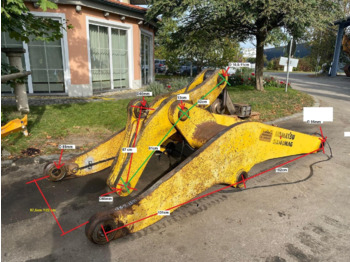 KOMATSU Ausleger