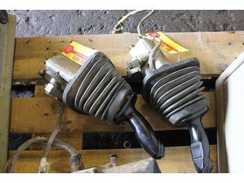 LIEBHERR Fahrerhaus und Interieur