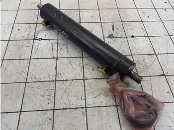 Hydraulikzylinder für Kran Grove GMK steering cylinder with length sensor: das Bild 2
