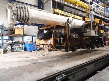 LIEBHERR LTM 1070-4.2 All-Terrain Kran