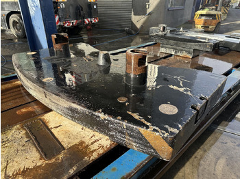 LIEBHERR Gegengewicht