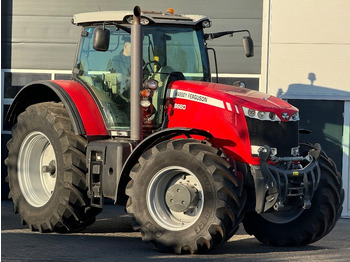Traktor Massey Ferguson 8660: das Bild 2