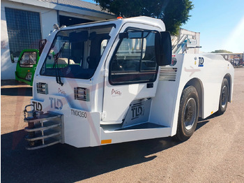 TLD Flugzeugschlepper