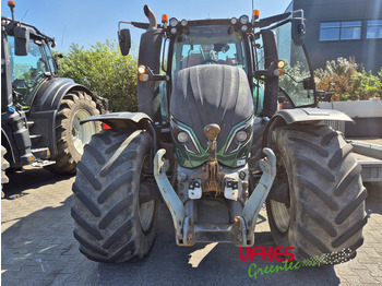 Traktor Valtra T 194 Direct TwinTrac: das Bild 3