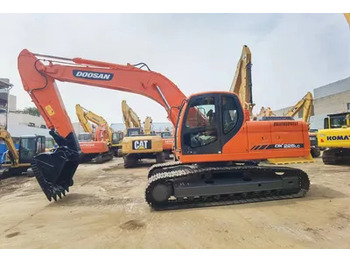 DOOSAN DX225LC Kettenbagger