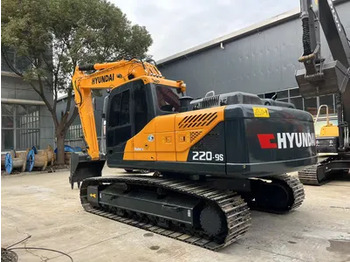 HYUNDAI Kettenbagger