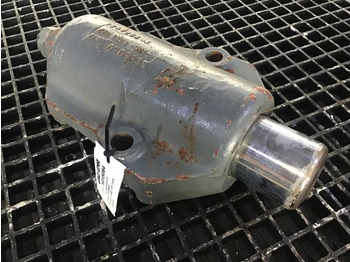 LIEBHERR Achse und Teile