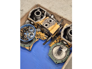 LIEBHERR Hydraulikpumpe