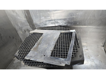 LIEBHERR Fahrerhaus und Interieur