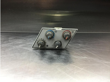 LIEBHERR Armaturenbrett