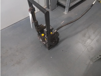 LIEBHERR Sattelkupplung