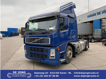 VOLVO FM 300 Sattelzugmaschine