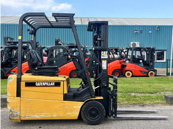CATERPILLAR EP Elektrostapler